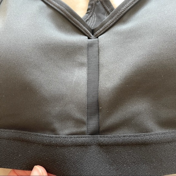 NIKE Dri-FIT Indy Women's Light-Support Padded U-Neck Sports Bra Size Medium - Picture 9 of 12